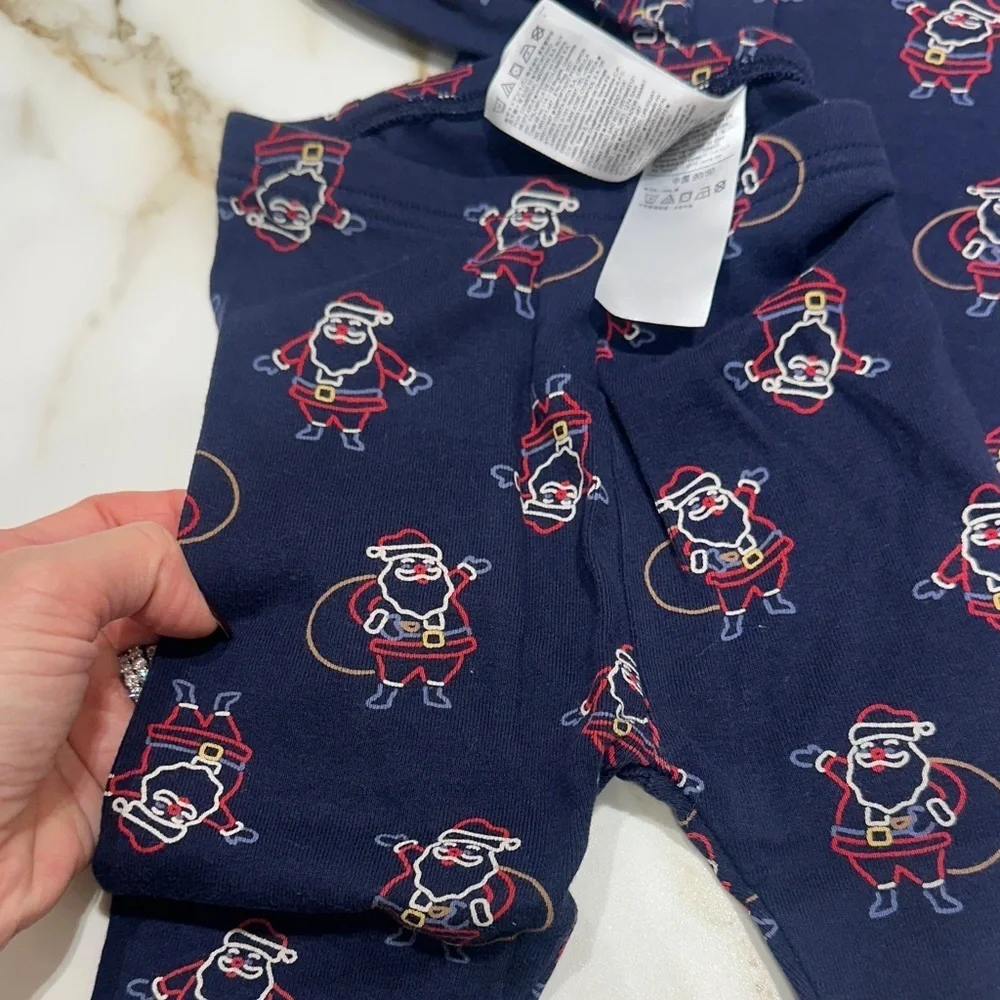 GAP charming dark